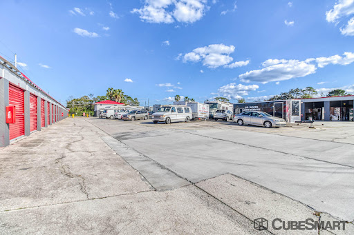 Self-Storage Facility «StorQuest Self Storage», reviews and photos, 3040 S Goldenrod Rd, Orlando, FL 32822, USA