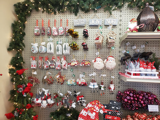 Garden Center «Town & Country Nurseries», reviews and photos, 1036 Saybrook Rd, Haddam, CT 06438, USA