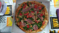 Plats et boissons du Pizzas à emporter Le Plaza Espresso - Distributeur de pizzas - Boulevard de Béthune à Charleville-Mézières - n°10