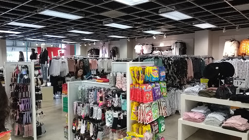 Clothing Store «Forever 21», reviews and photos, 4015 S Interstate Hwy 35 #211, San Marcos, TX 78666, USA
