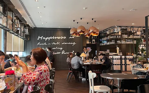 Greyhound Cafe - Central Chidlom image