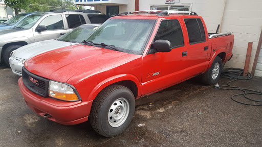 Alvarez Auto Sales, 4216 SE 14th St, Des Moines, IA 50320, USA, 