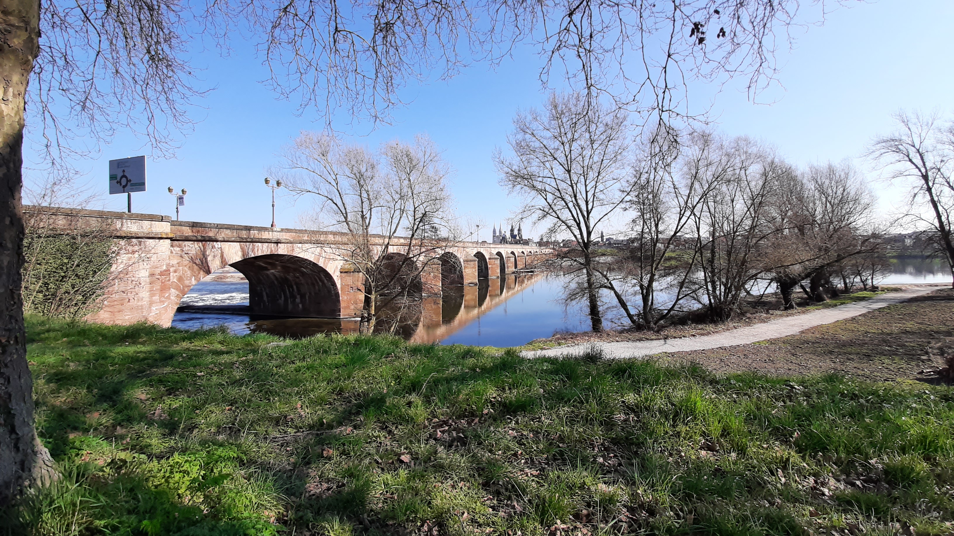 Photo n° 39 de l'avis de Raymond.e fait le 07/03/2022 à 15:51
