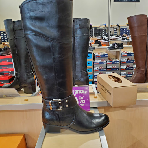 Shoe Store «DSW Designer Shoe Warehouse», reviews and photos, 3755 Carmia Dr SW, Atlanta, GA 30331, USA