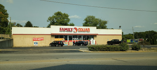 FAMILY DOLLAR, 308 S Main St, Salem, IN 47167, USA, 