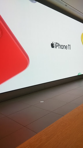 Computer Store «Apple Arden Fair», reviews and photos, 1689 Arden Way, Sacramento, CA 95815, USA