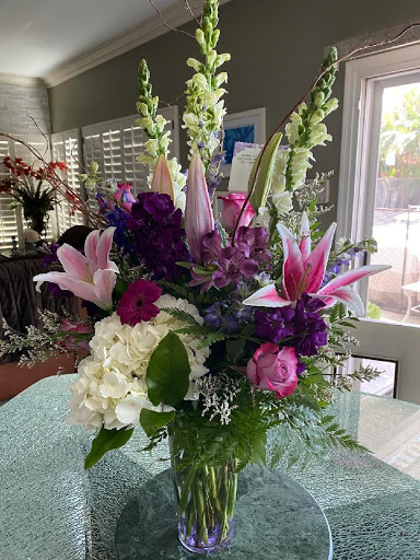 Florist «Corona Rose Flowers & Gifts», reviews and photos, 844 W 6th St, Corona, CA 92882, USA