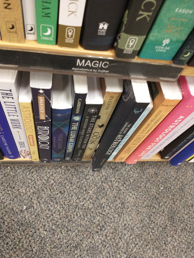 Book Store «Schuler Books & Music», reviews and photos, 1982 W Grand River Ave, Okemos, MI 48864, USA