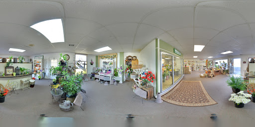 Florist «Newports Flowers», reviews and photos, 2125 Wilson Ave SW, Cedar Rapids, IA 52404, USA