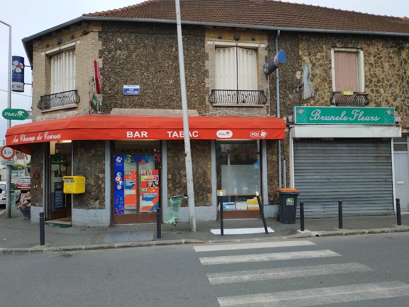 BAR TABAC LE CÉSAR à Saint-Denis