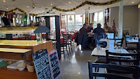 Atmosphère du Restaurant français Chez Julien à Saint-Ouen-l'Aumône - n°1
