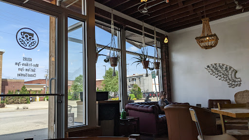 Coffee Shop «Joe Sippers Cafe», reviews and photos, 114 S 4th St, Effingham, IL 62401, USA