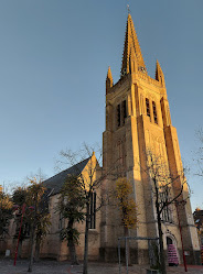 Sint-Petrus & Paulus kerk Rumbeke