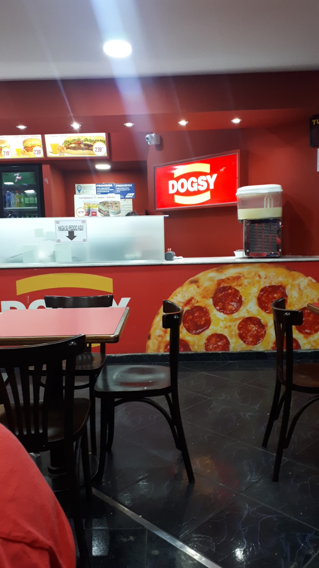 Dogsy Pizzas (Terminal de Tucumán)