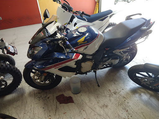 Motorcycle Dealer «Tri-County Powersports», reviews and photos, 6176 Condor Dr, Moorpark, CA 93021, USA