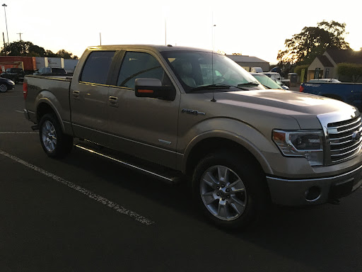 Used Car Dealer «Dealers Market LLC», reviews and photos, 51801 Columbia River Hwy, Scappoose, OR 97056, USA