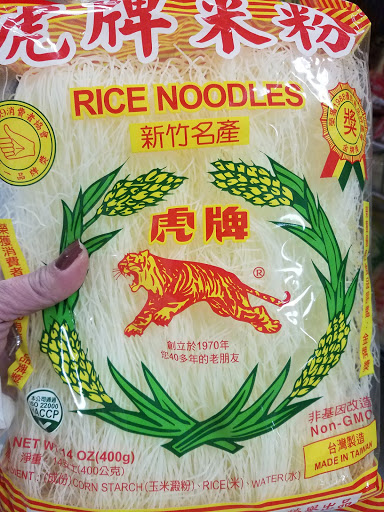 Asian Grocery Store «V-Mart international market», reviews and photos, 176 Narragansett Ave, Providence, RI 02907, USA