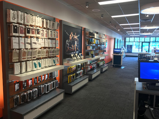 Cell Phone Store «AT&T Authorized Retailer», reviews and photos, 953 S Main St, Cheshire, CT 06410, USA