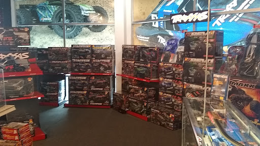 Craft Store «Cobblestone Crafts & Hobbies», reviews and photos, 367 E Lakewood Blvd, Holland, MI 49424, USA