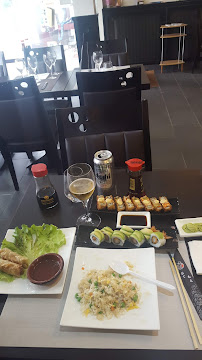 Plats et boissons du Restaurant japonais Sushi Bento Express à Sainte-Geneviève-des-Bois - n°4