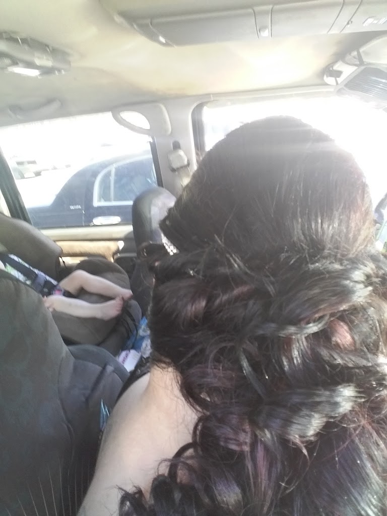 Helena'a Hair Palace 06365