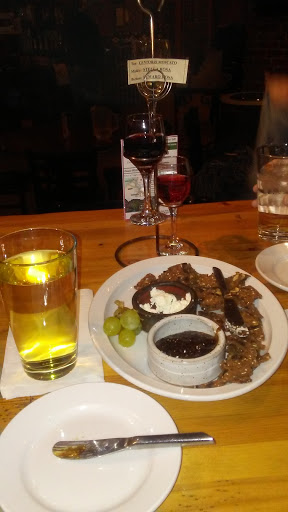 Wine Bar «Wine Guyz», reviews and photos, 122 King St, La Crosse, WI 54601, USA