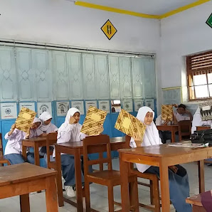 Ruang kelas - MTs - MA Muhammadiyah 7 Bungkal