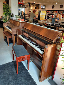 Music Vanderheyden Winkelom 87/B1, 2440 Geel, Belgique