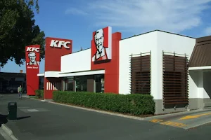 KFC Hamilton East image