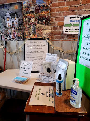 Book Store «Grass Roots Books & Music», reviews and photos, 227 SW 2nd St, Corvallis, OR 97333, USA