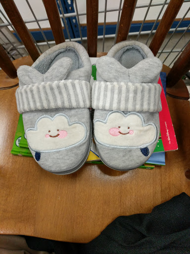 Thrift Store «Waldorf Family Thrift Store», reviews and photos, 2100 Crain Hwy, Waldorf, MD 20601, USA