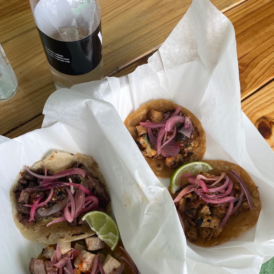 Tacos Sonora 305 reviews