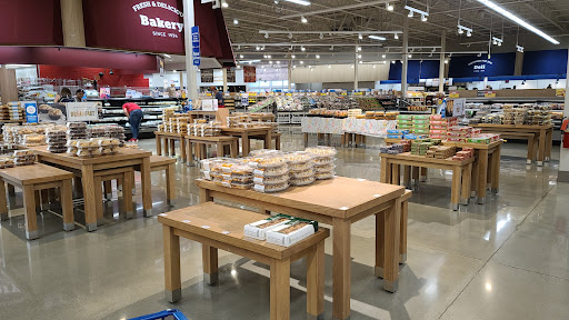 Grocery Store «Meijer», reviews and photos, 7701 Green Bay Rd, Kenosha, WI 53142, USA