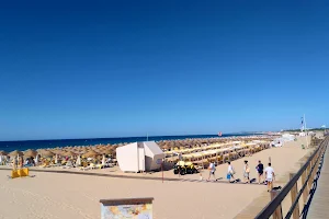 Praia de Monte Gordo image