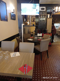 Atmosphère du Restaurant français Restaurant Les Allées à Marseille - n°20