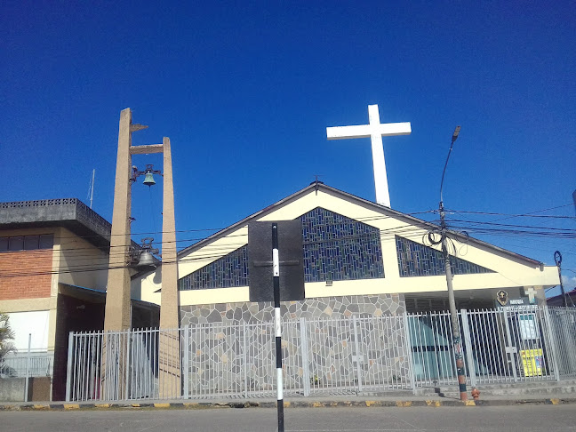 Frente a La Iglesia Tarapoto - Tarapoto