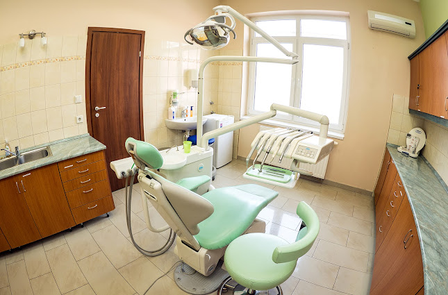 Opinii despre Precíz Dent în Budapest - Fogászat