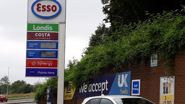 Reviews of ESSO MFG Plymouth in Plymouth - Gas station