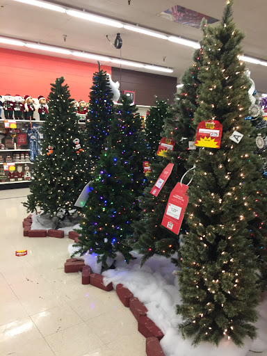 Discount Store «Kmart», reviews and photos, 6364 Springfield Plaza, Springfield, VA 22150, USA