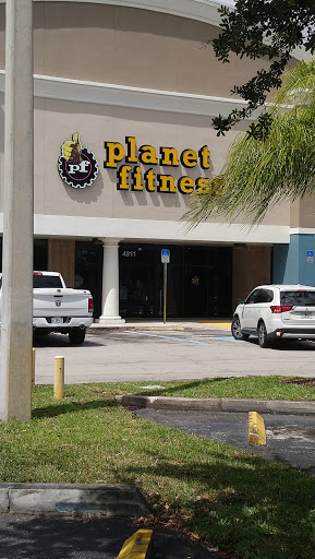 Gym «Planet Fitness», reviews and photos, 4911 Coconut Creek Pkwy, Coconut Creek, FL 33063, USA