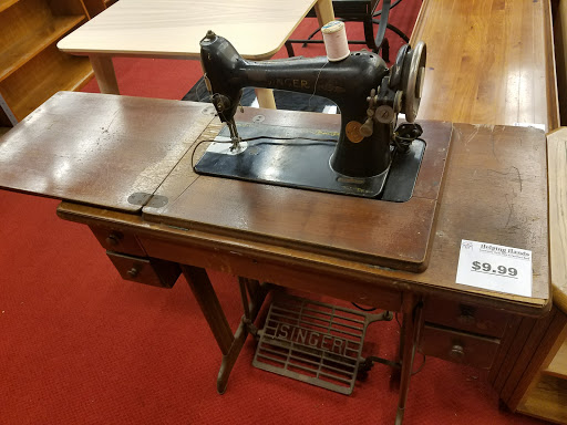 Helping Hands Community Thrift Store & Furniture Bank, 334 Boston Post Rd, Orange, CT 06477, USA, 