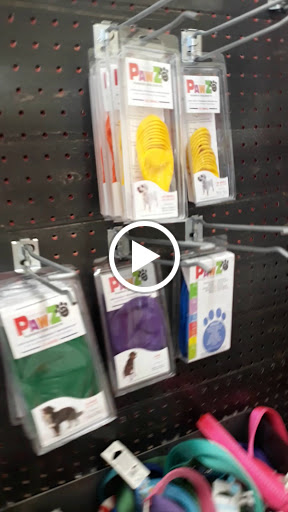 Pet Supply Store «Petco Animal Supplies», reviews and photos, 2140 E Blvd St, Kokomo, IN 46902, USA