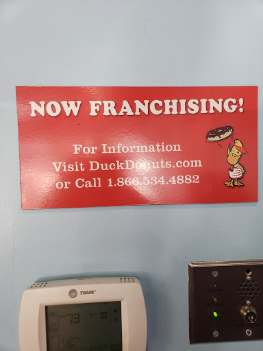 Donut Shop «Duck Donuts», reviews and photos, 100 Wrenn Dr #101, Cary, NC 27511, USA