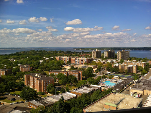 Shopping Mall «The Bay Terrace», reviews and photos, 23-98 Bell Blvd, Bayside, NY 11360, USA