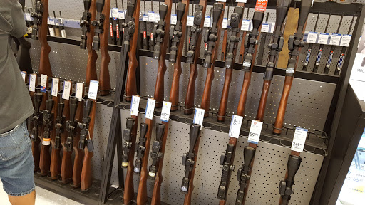 Sporting Goods Store «Academy Sports + Outdoors», reviews and photos, 621 Centerview Blvd, Kissimmee, FL 34741, USA