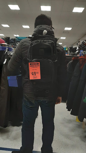 Sporting Goods Store «Big 5 Sporting Goods - San Jose», reviews and photos, 1472 Monterey Hwy, San Jose, CA 95112, USA