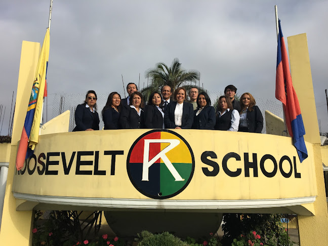Unidad Educativa Roosevelt - Quito