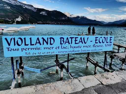Violland Bateau École à Annecy, Haute-Savoie