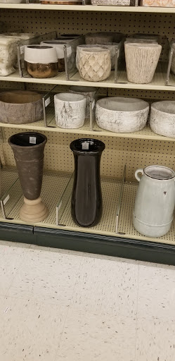 Craft Store «Hobby Lobby», reviews and photos, 570 Lafayette Rd, Seabrook, NH 03874, USA