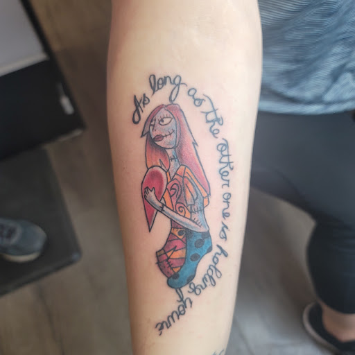 Explore arm sleeve tattoo ideas woman, creative tattoo ideas in Ocala, available at SKIN STICKERS